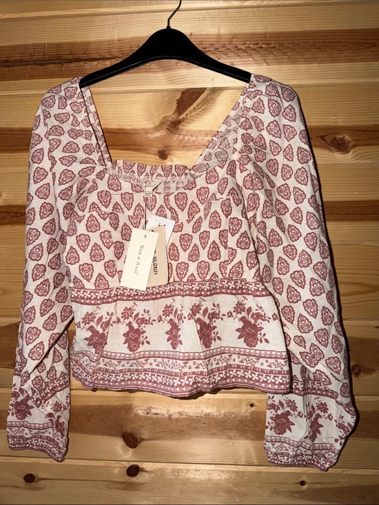 Sim & Sam Tops - Square-Neck Floral Peasant Blouse in Dusty Rose